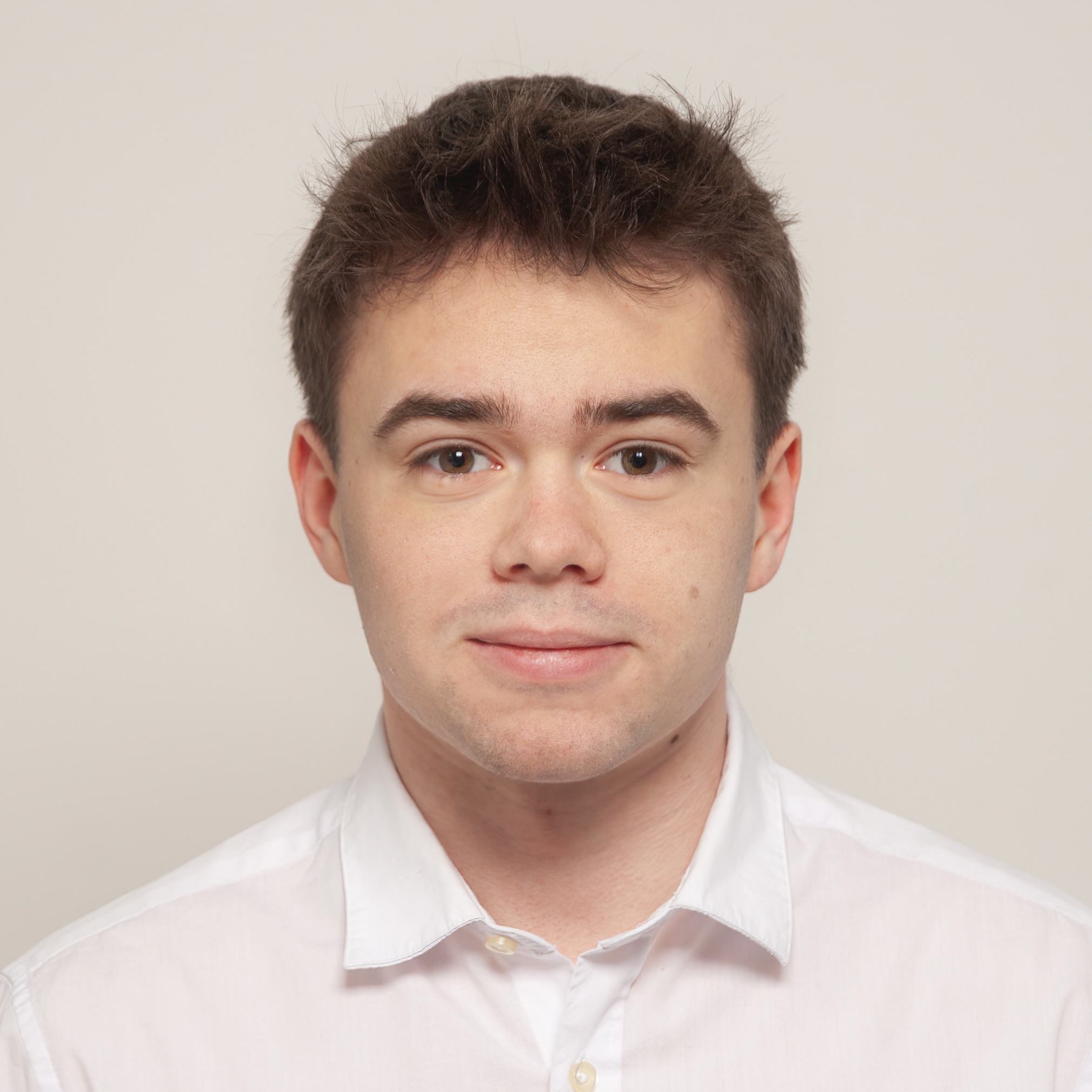 Olison Sturm - Co-Founder & Full-Stack Software Engineer bei Elion Software